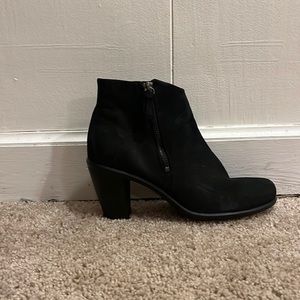 Ecco heeled boots